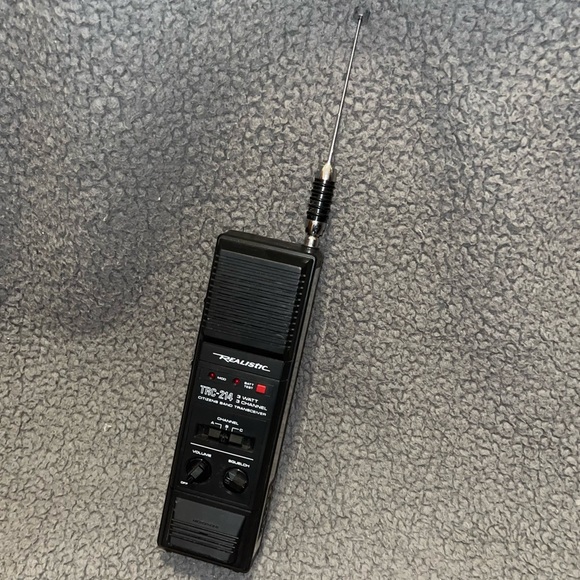 1980 Radio Shack Realistic TRC-214 Handheld CB Radio Transceiver Walkie Talkie V - Picture 1 of 8